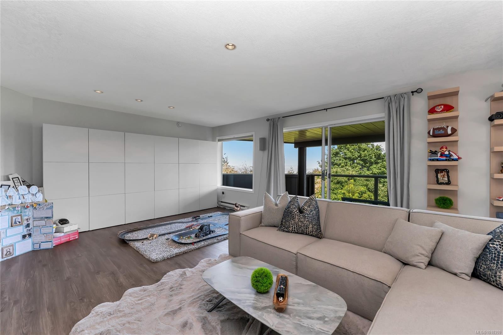 972 Seapearl Pl, Saanich, BC