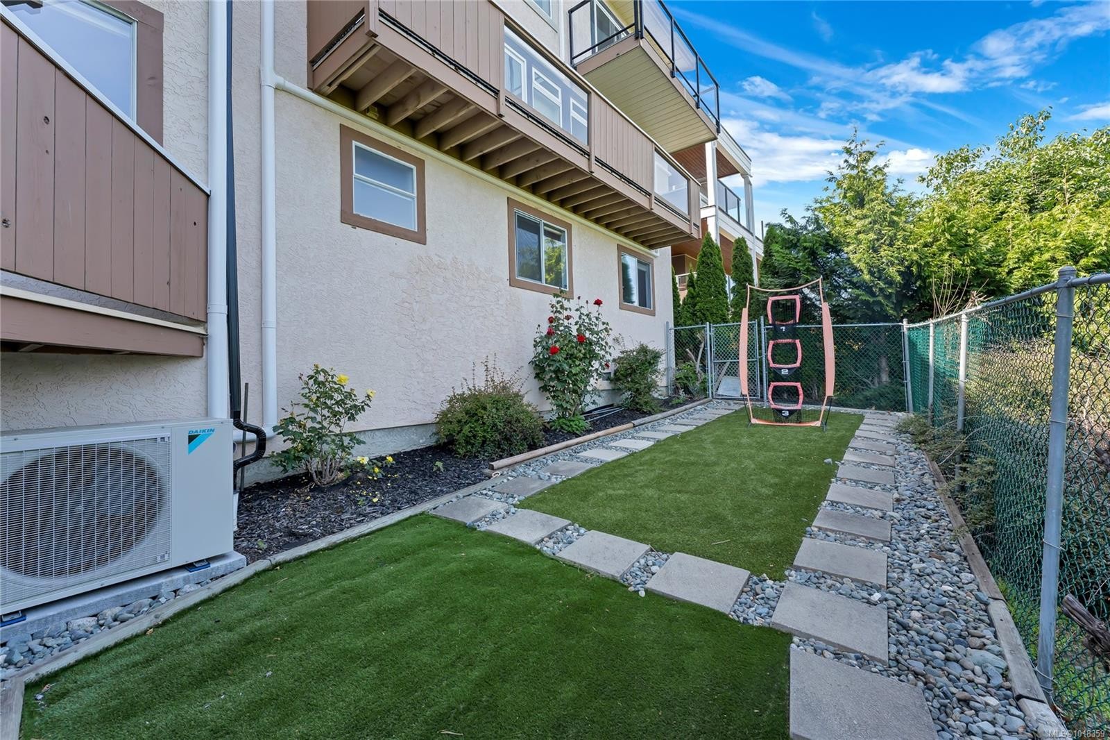 972 Seapearl Pl, Saanich, BC