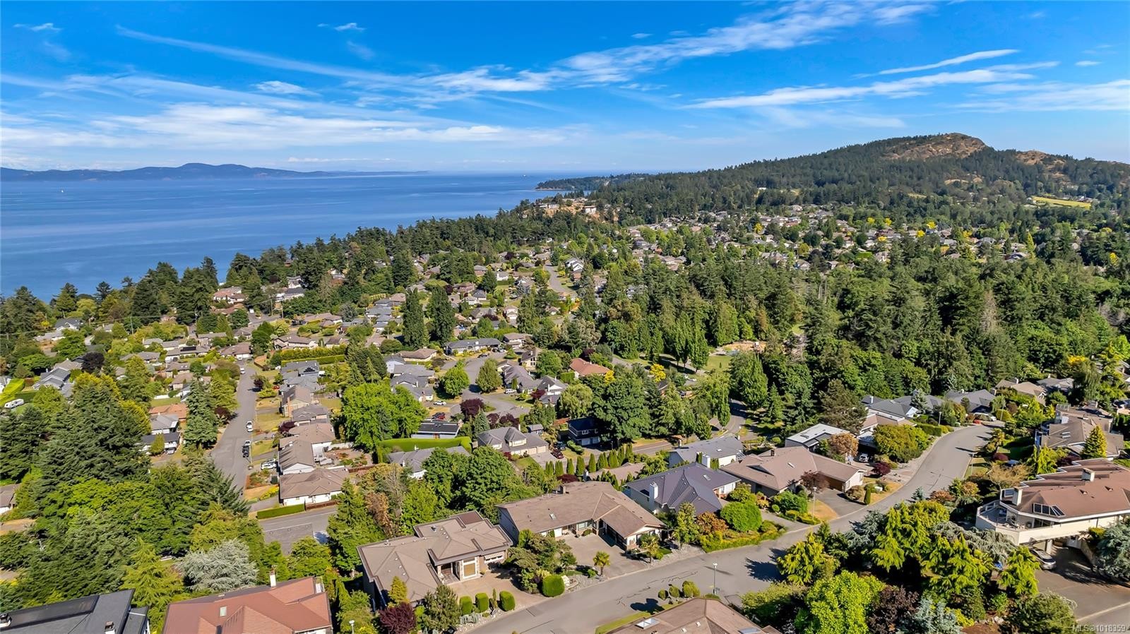 972 Seapearl Pl, Saanich, BC