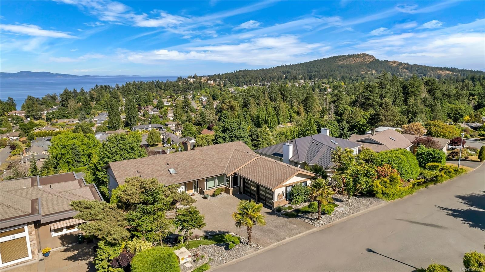 972 Seapearl Pl, Saanich, BC