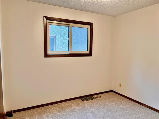 69 Red Oak Dr, Winnipeg, MB