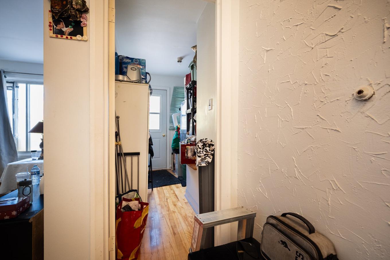 Rangement - 1046 - 1048 Rue Mill Hill, Laval (Chomedey), QC - Indoor Photo Showing Other Room