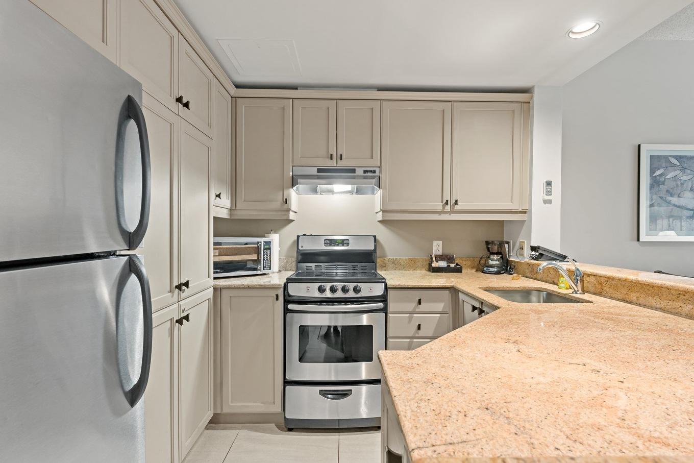 Kitchen - 356-3035 Ch. De La Chapelle, Mont-Tremblant, QC - Indoor Photo Showing Kitchen