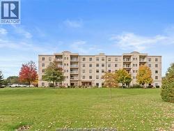 325 Village Grove Unit# 209 Tecumseh, ON N8N 0B1