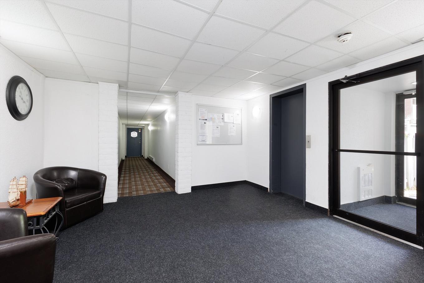 Other - 303-350 Rue Querbes, Vaudreuil-Dorion, QC - Indoor Photo Showing Other Room