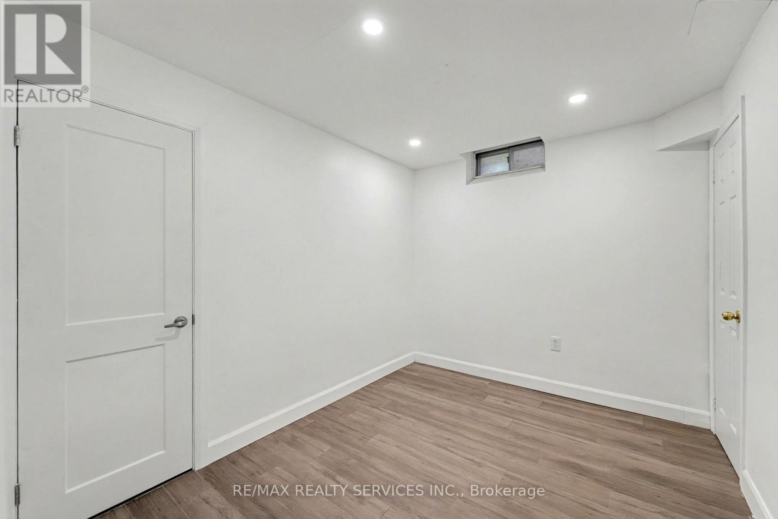 Bsmt - 1032 Blueheron Boulevard, Mississauga, ON - Indoor Photo Showing Other Room