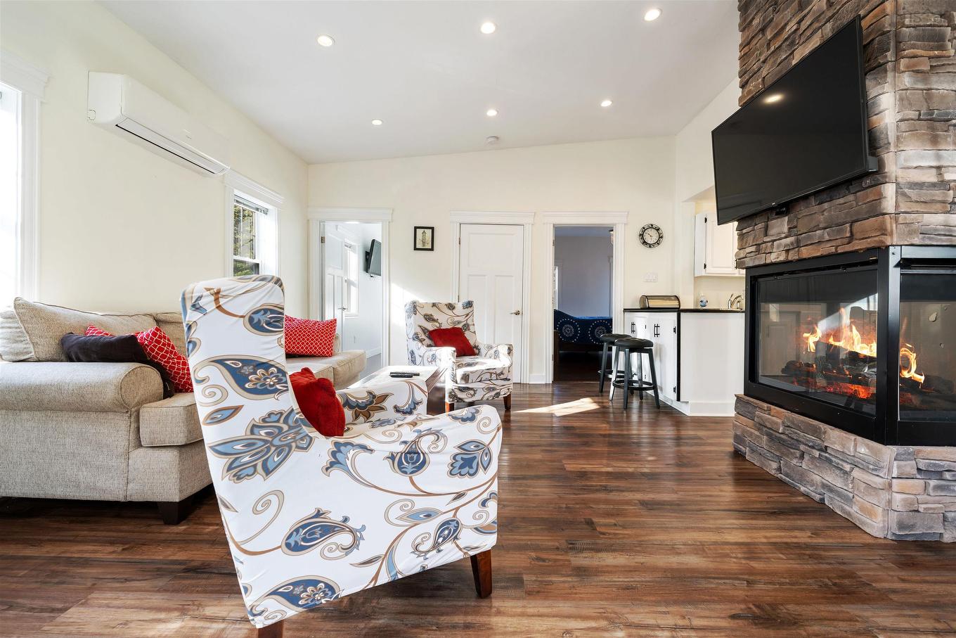 208 Pleasant Street, Truro, NS