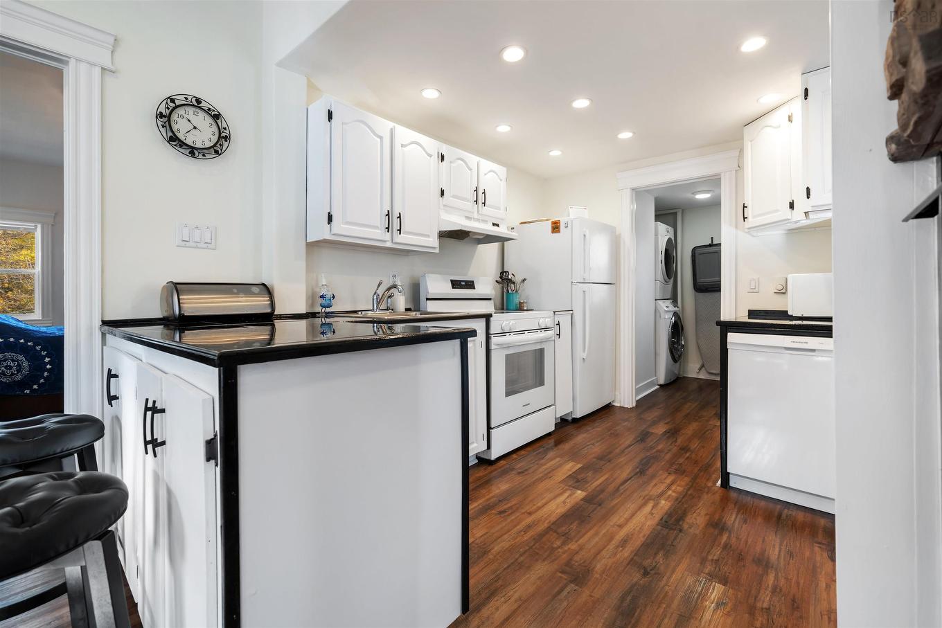 208 Pleasant Street, Truro, NS