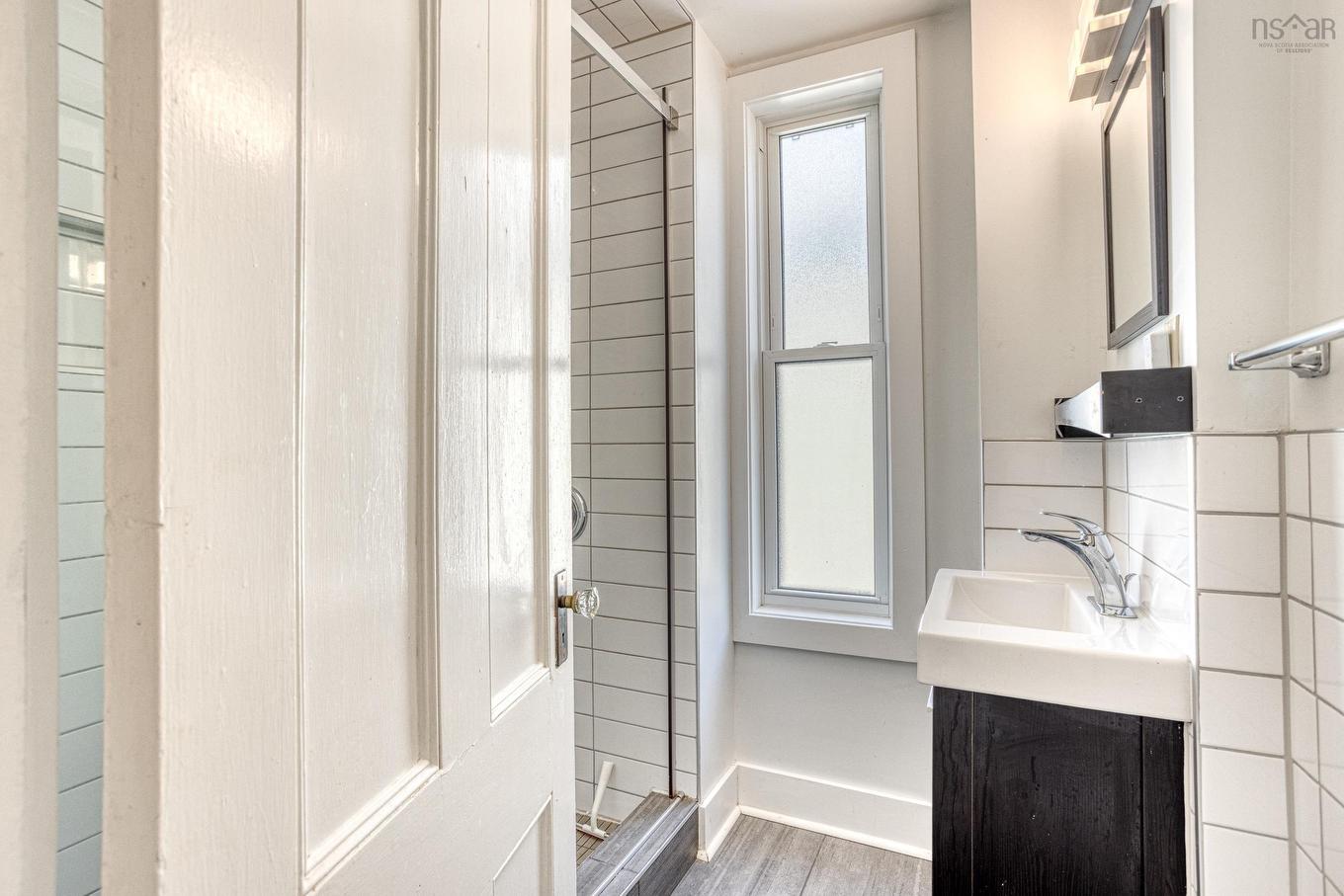 5554- 5556 Atlantic Street, Halifax, NS