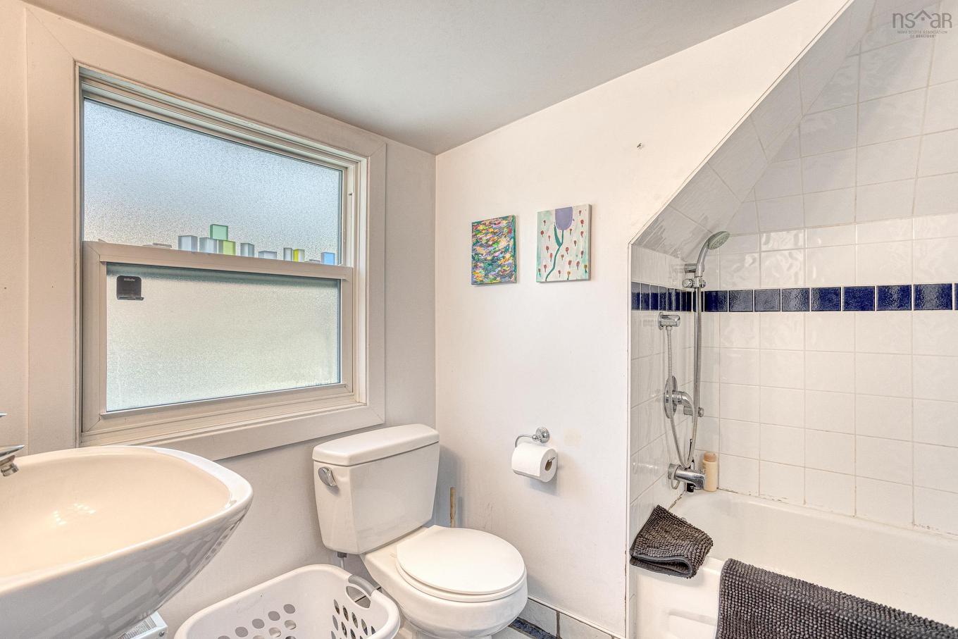 5554- 5556 Atlantic Street, Halifax, NS