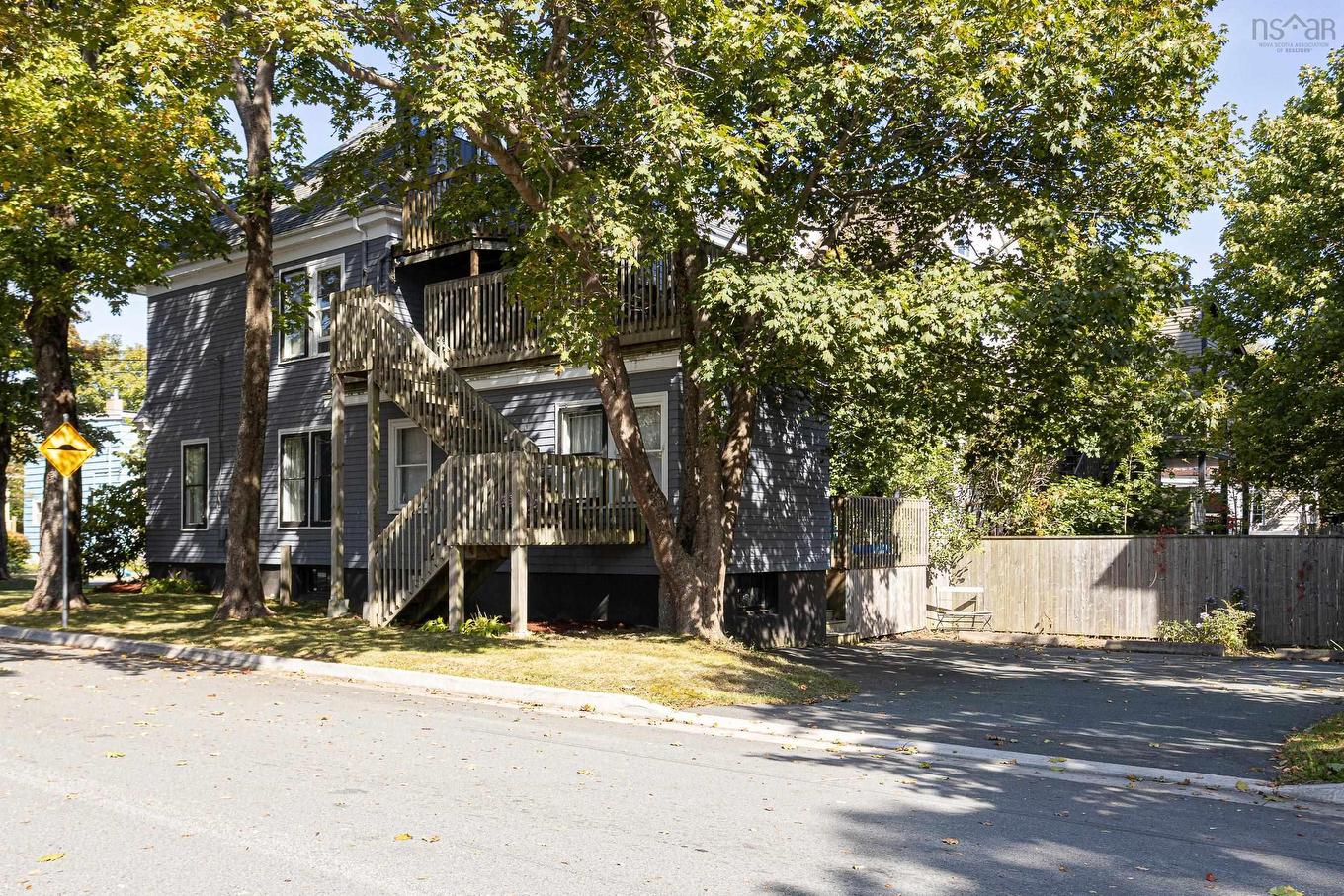 5554- 5556 Atlantic Street, Halifax, NS