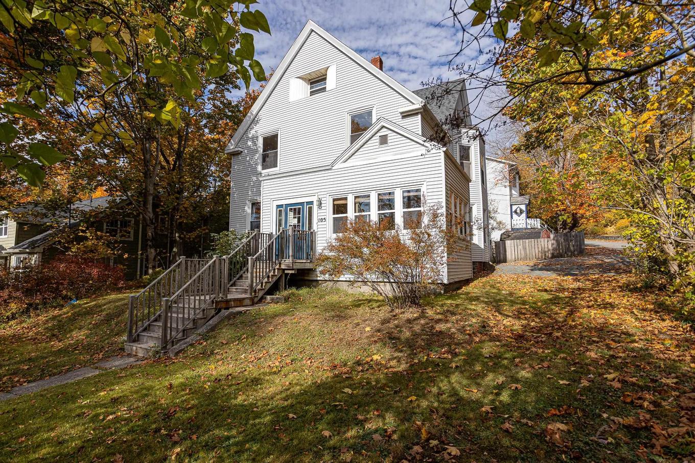 105 Pleasant Street, Dartmouth, NS