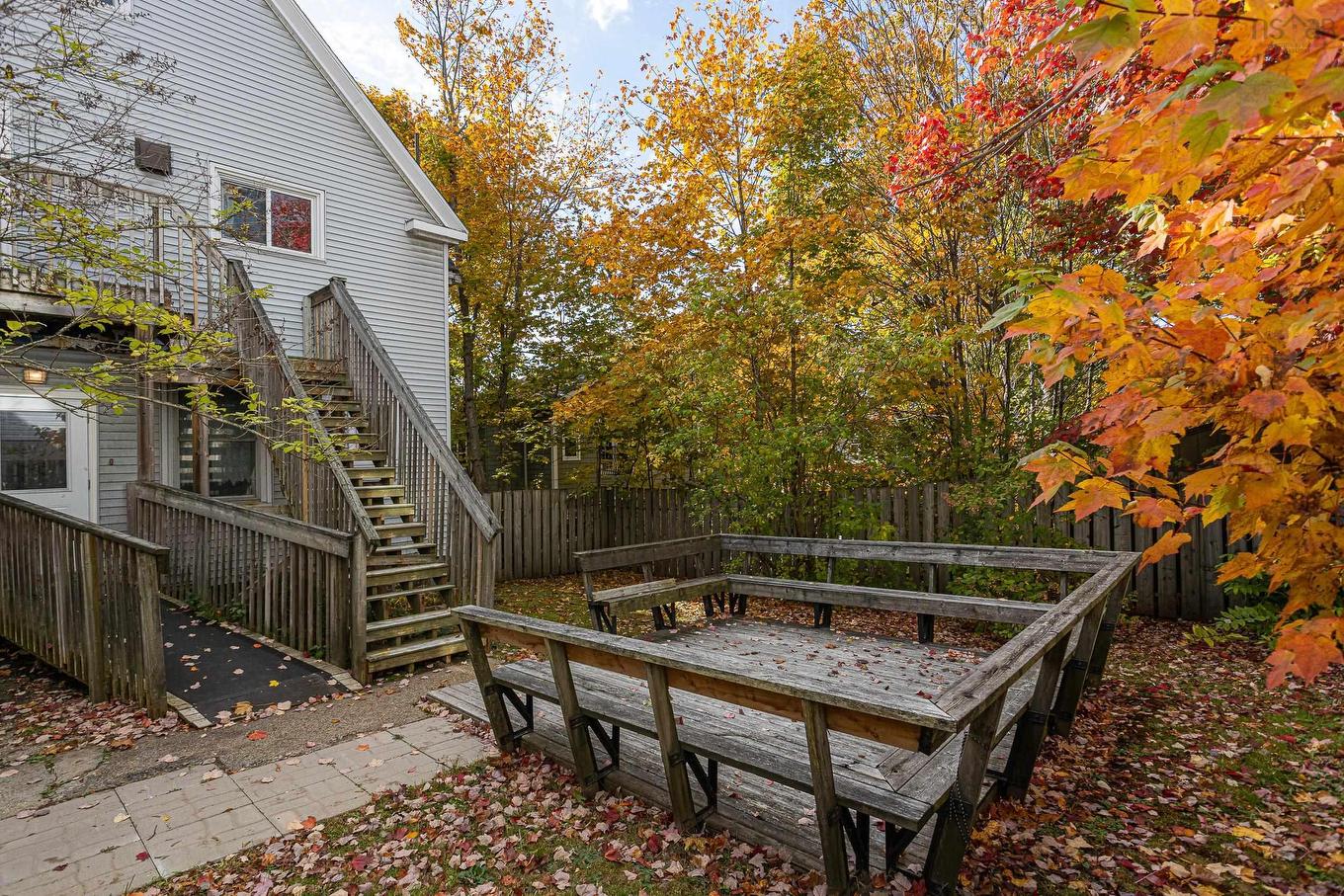 105 Pleasant Street, Dartmouth, NS