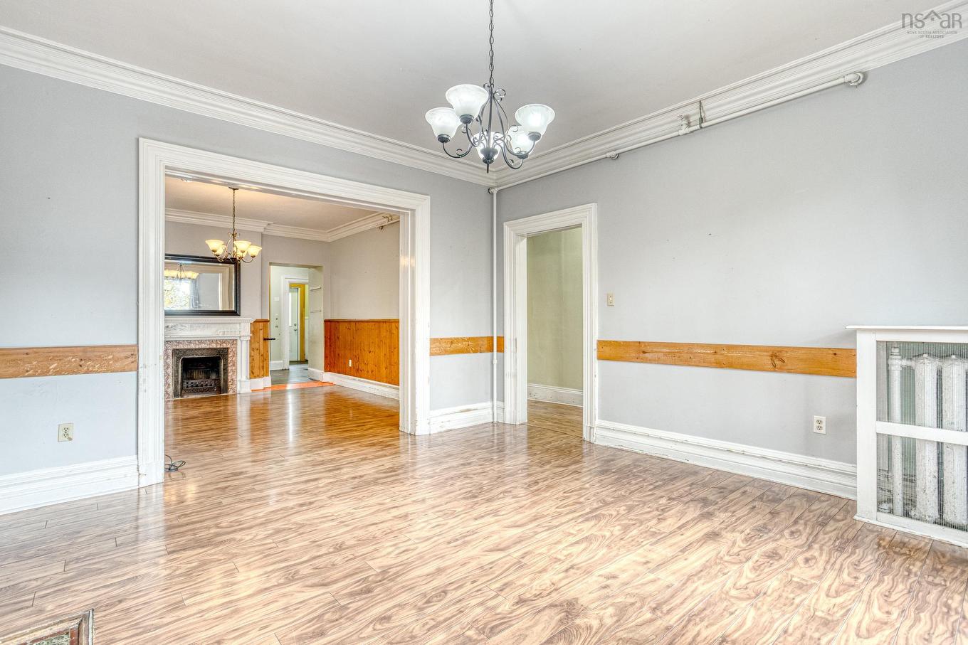 105 Pleasant Street, Dartmouth, NS