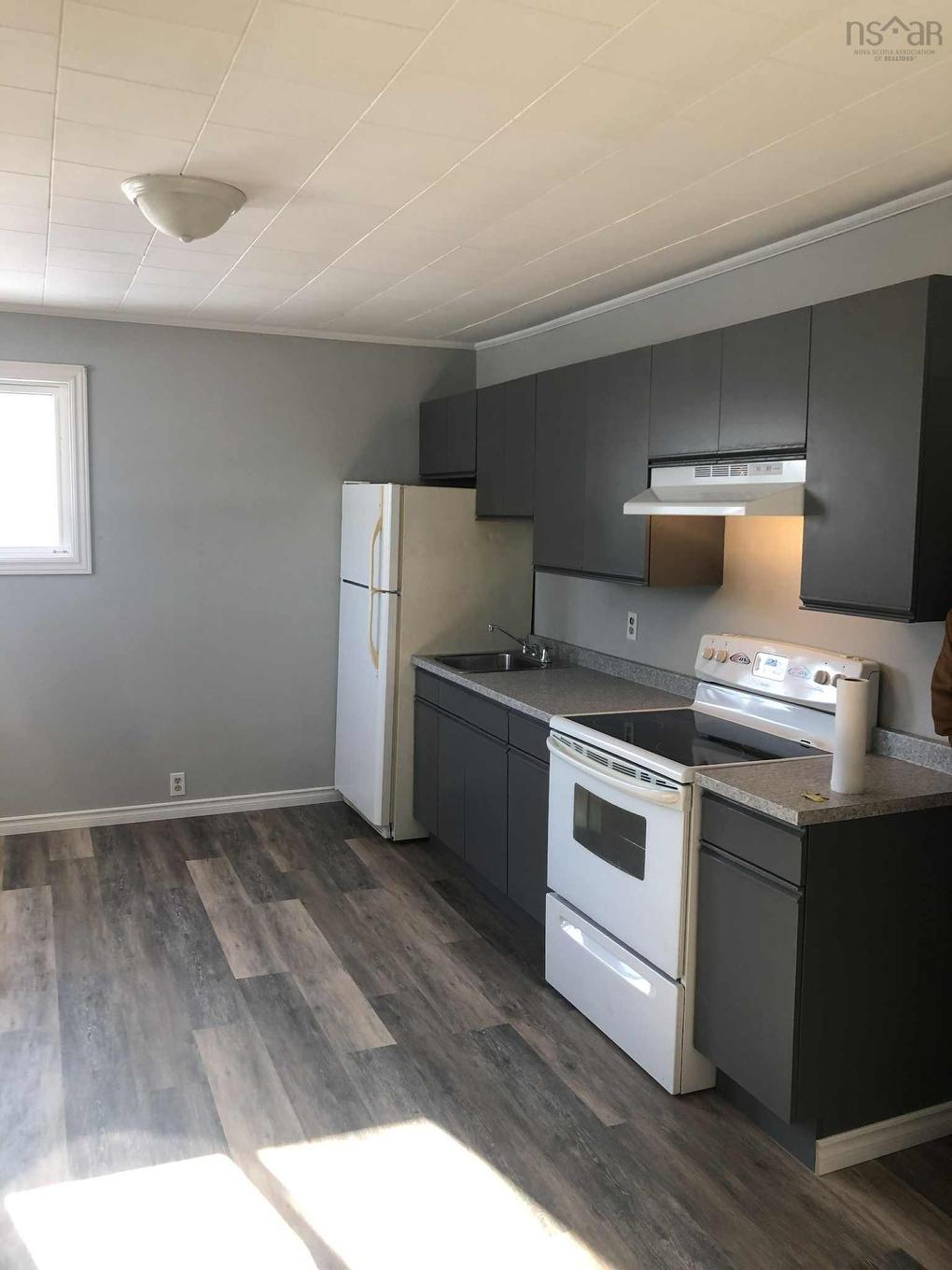 9 Thompson Road, Oxford, NS