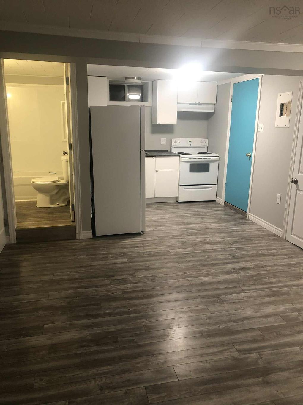 9 Thompson Road, Oxford, NS