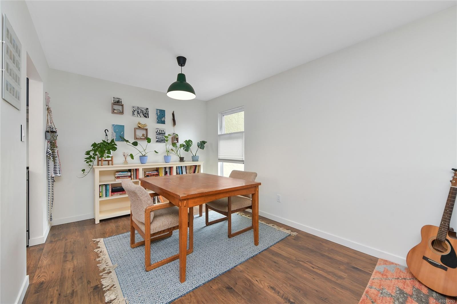 208-955 Dingley Dell, Esquimalt, BC - Indoor