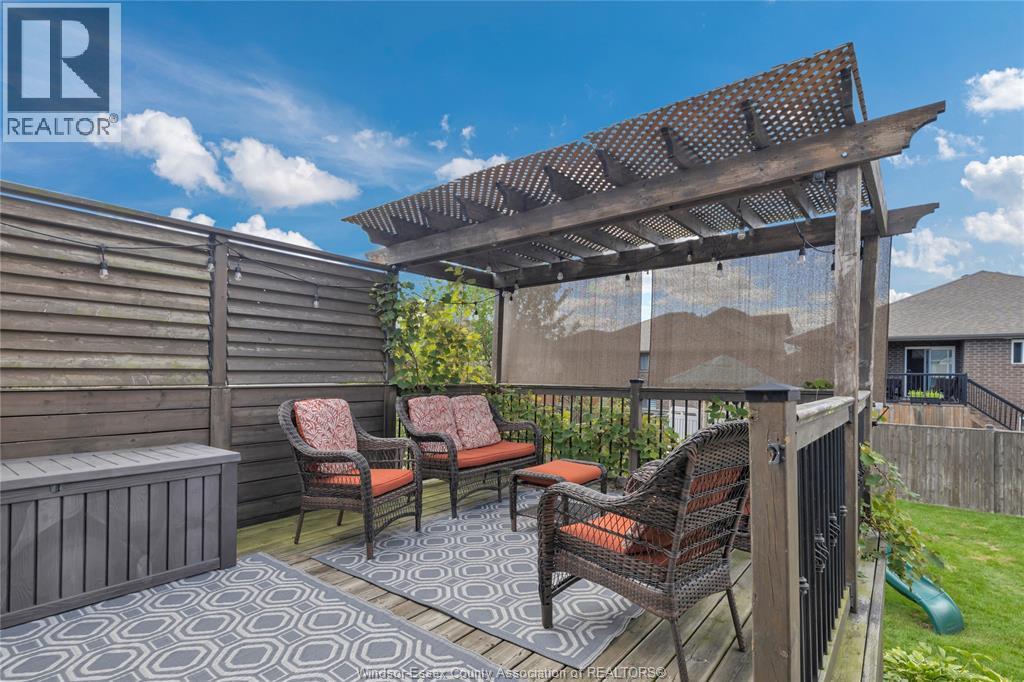 1099 Clover, Windsor, ON - Outdoor With Deck Patio Veranda With Exterior