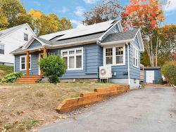 19 Glenview Avenue  Kentville, NS B4N 2R4
