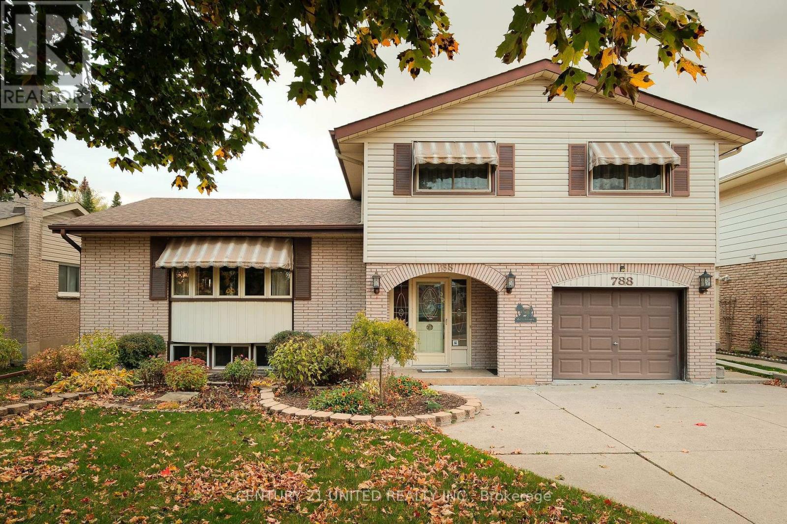 788 Cumberland Avenue, Peterborough (Northcrest Ward 5), ON - Outdoor