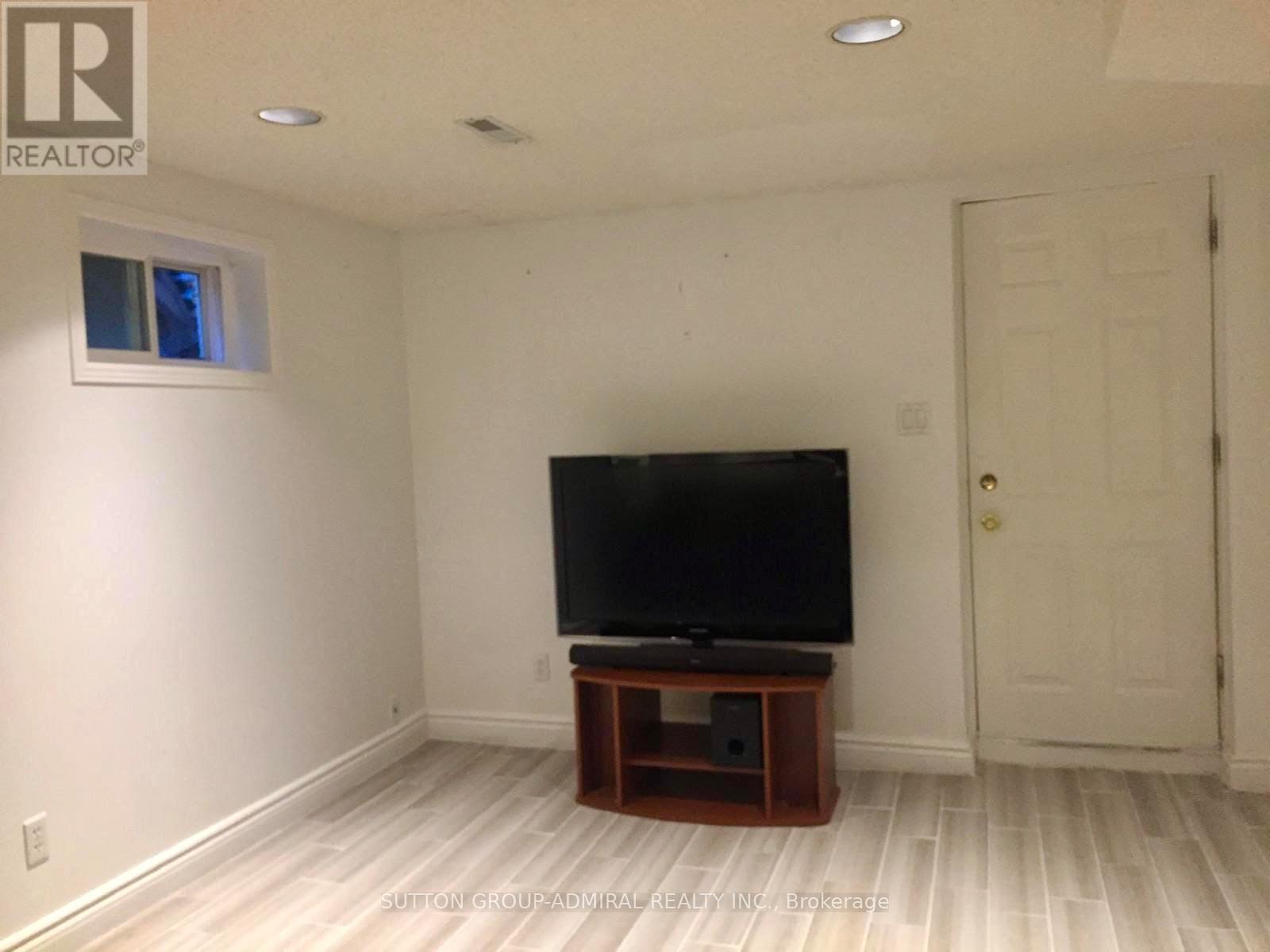 10 Charnwood Place, Markham, ON - Indoor