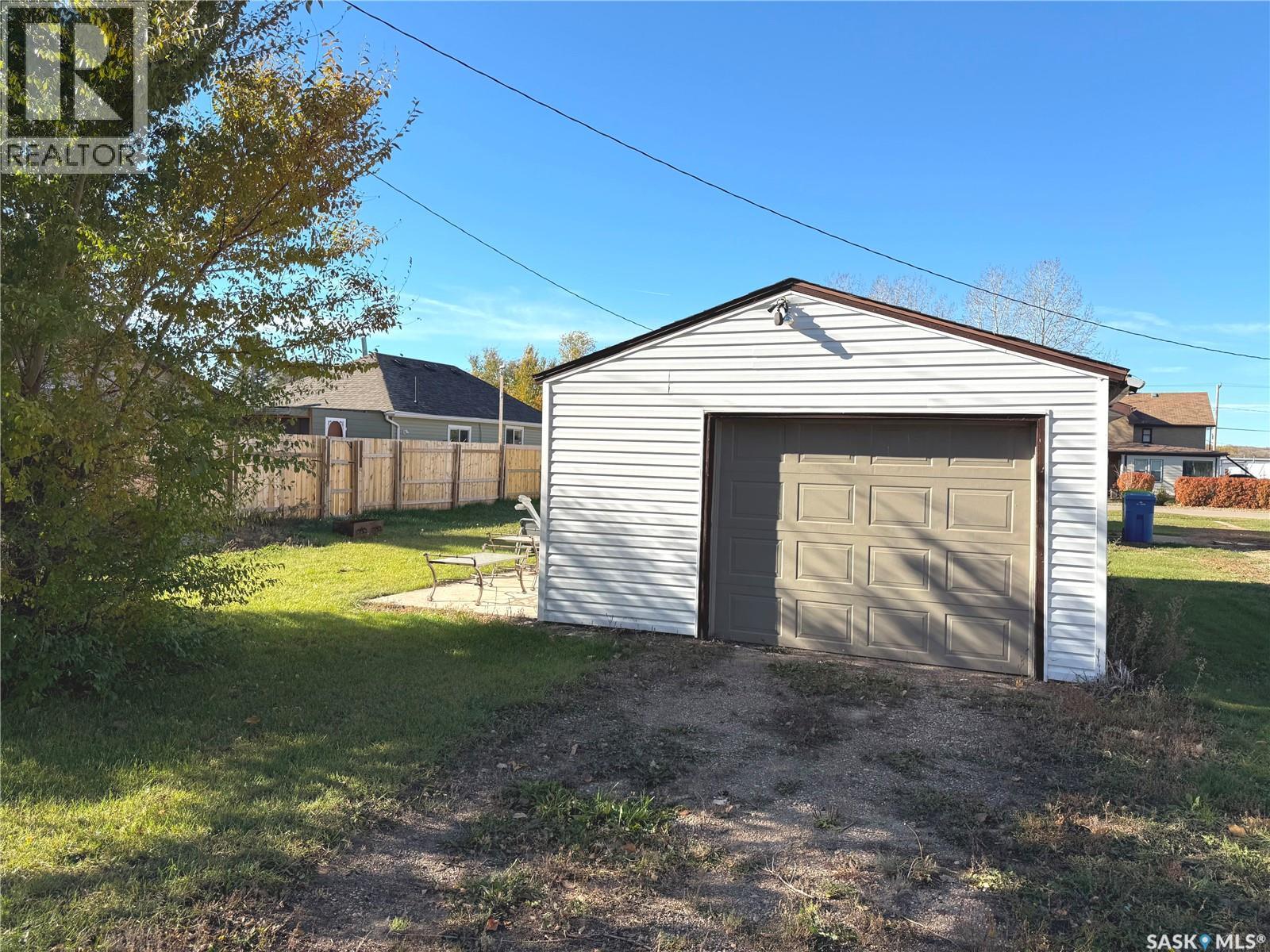 189 Pasqua Avenue N, Fort Qu'Appelle, SK - Outdoor