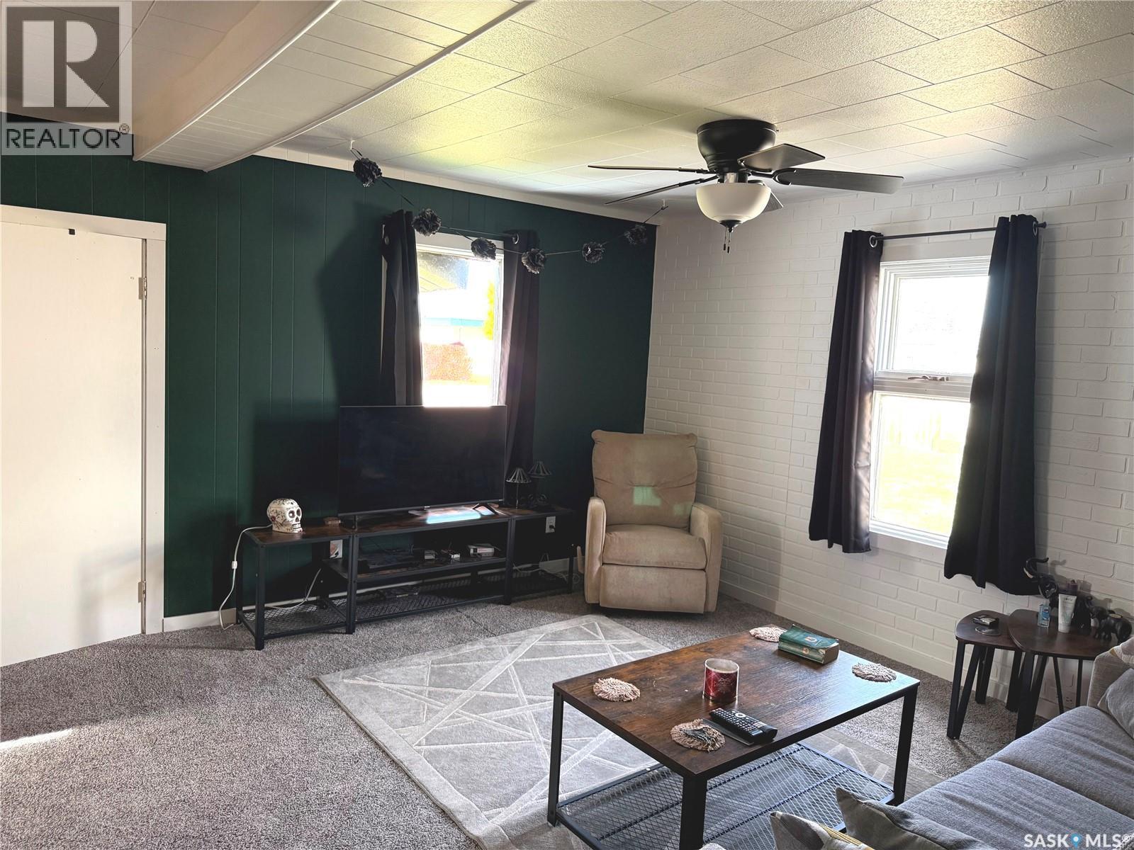 189 Pasqua Avenue N, Fort Qu'Appelle, SK - Indoor Photo Showing Other Room