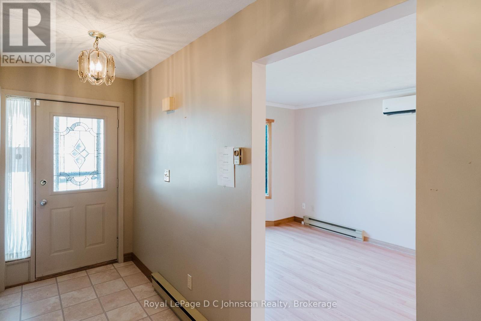 665 7Th Street E, Owen Sound, ON - Indoor Photo Showing Other Room