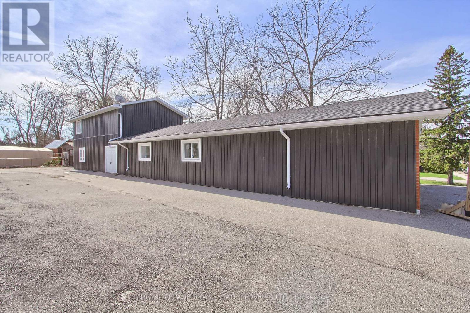 395 Bay Street, Brock, ON