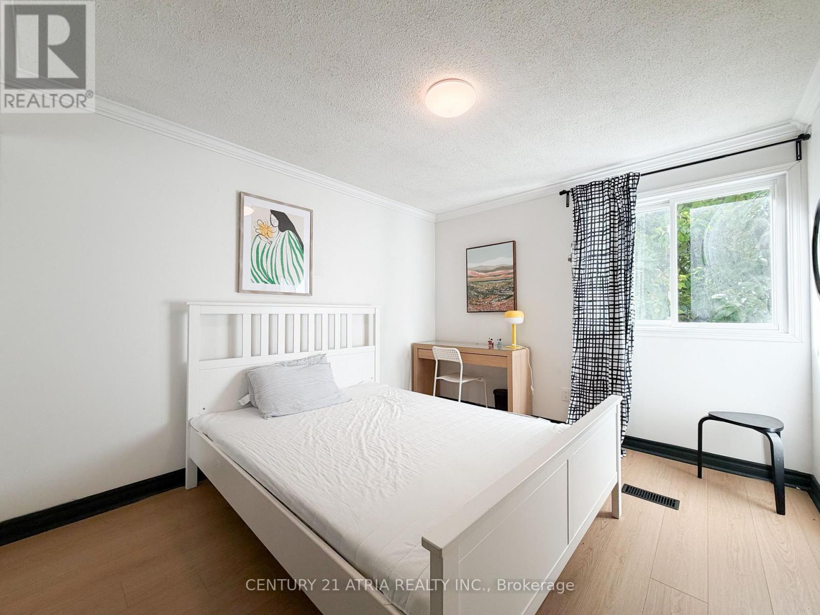 31 Hercules Court, Brampton, ON - Indoor Photo Showing Bedroom