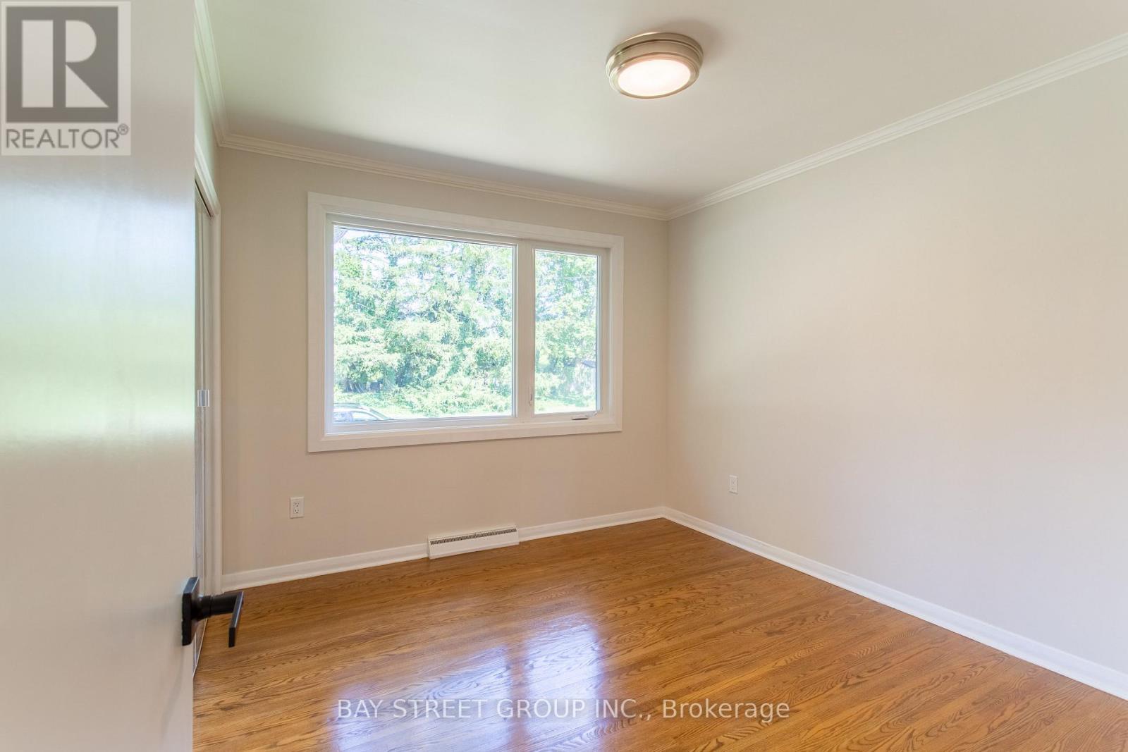 2 Parklane Crescent, St. Catharines, ON - Indoor Photo Showing Other Room