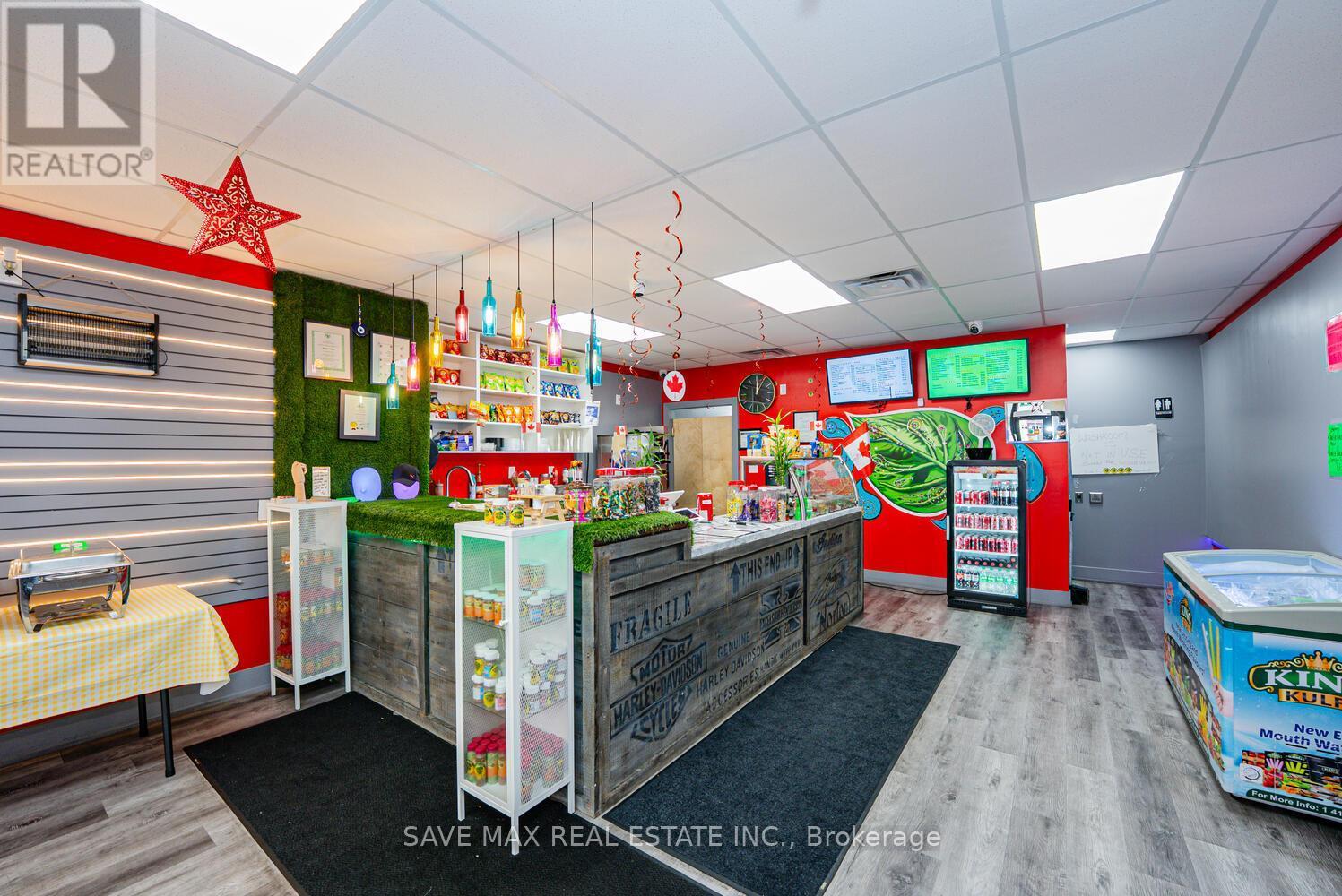 4681 Queen Street, Niagara Falls, ON