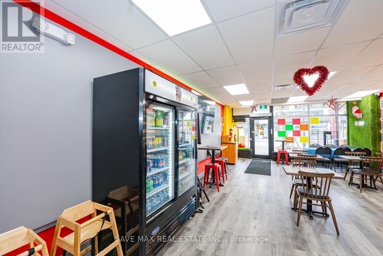 4681 Queen Street, Niagara Falls, ON