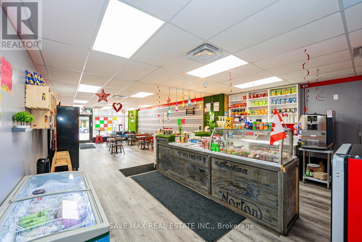 4681 Queen Street, Niagara Falls, ON