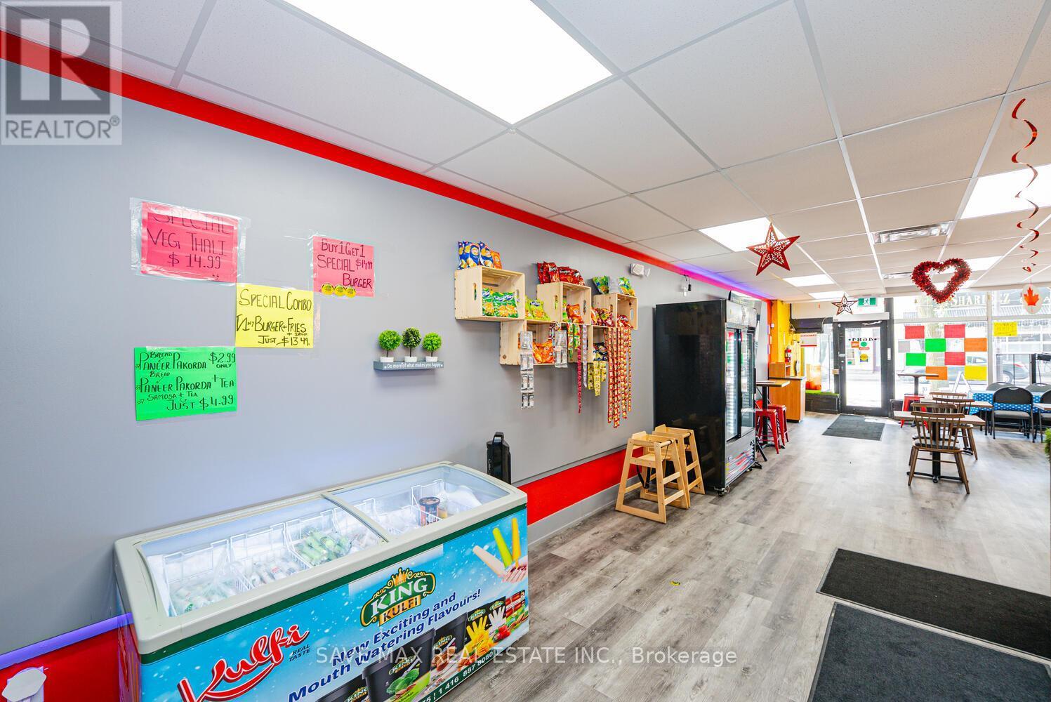 4681 Queen Street, Niagara Falls, ON