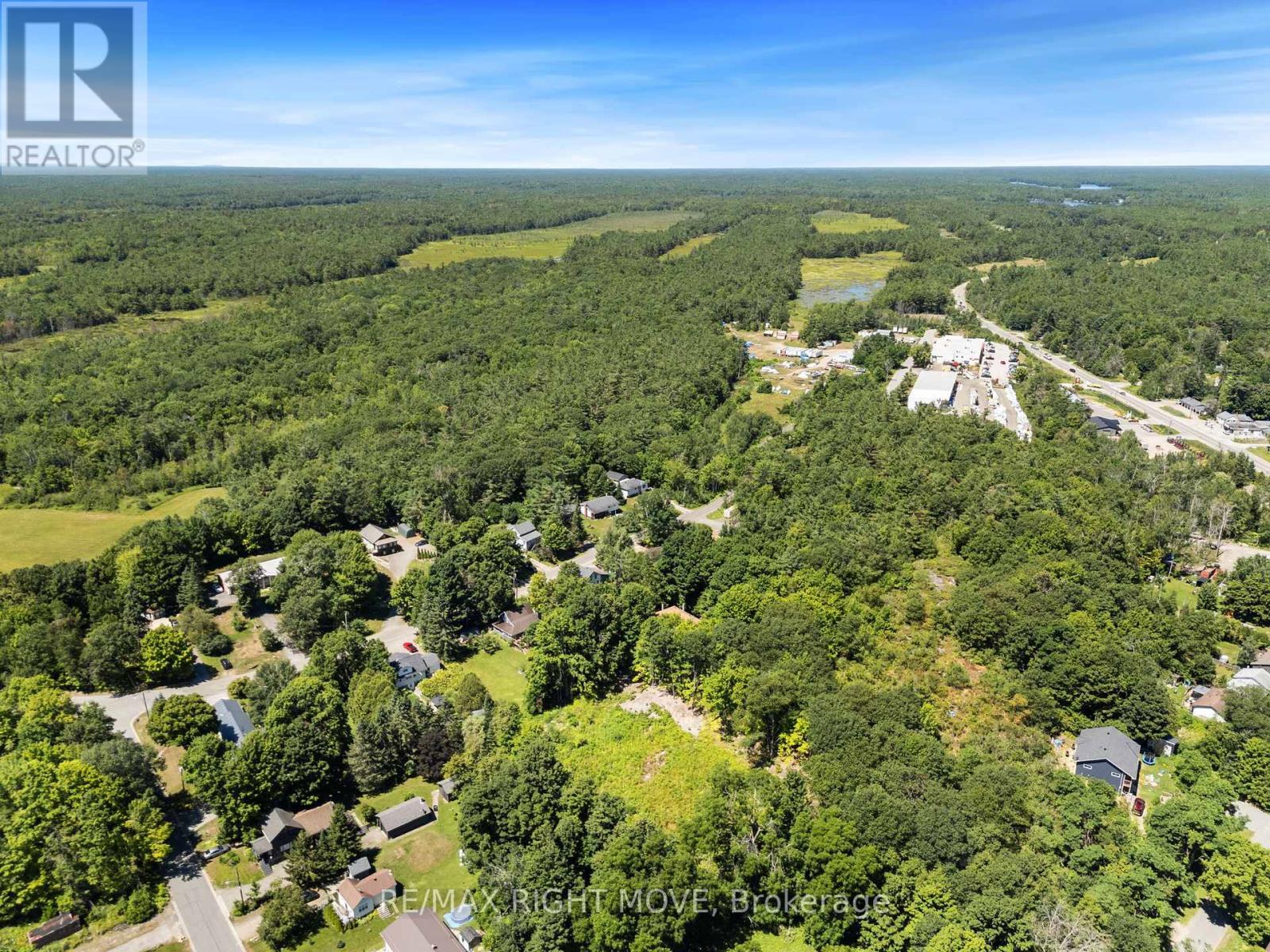 255 Pearl Drive, Gravenhurst, ON