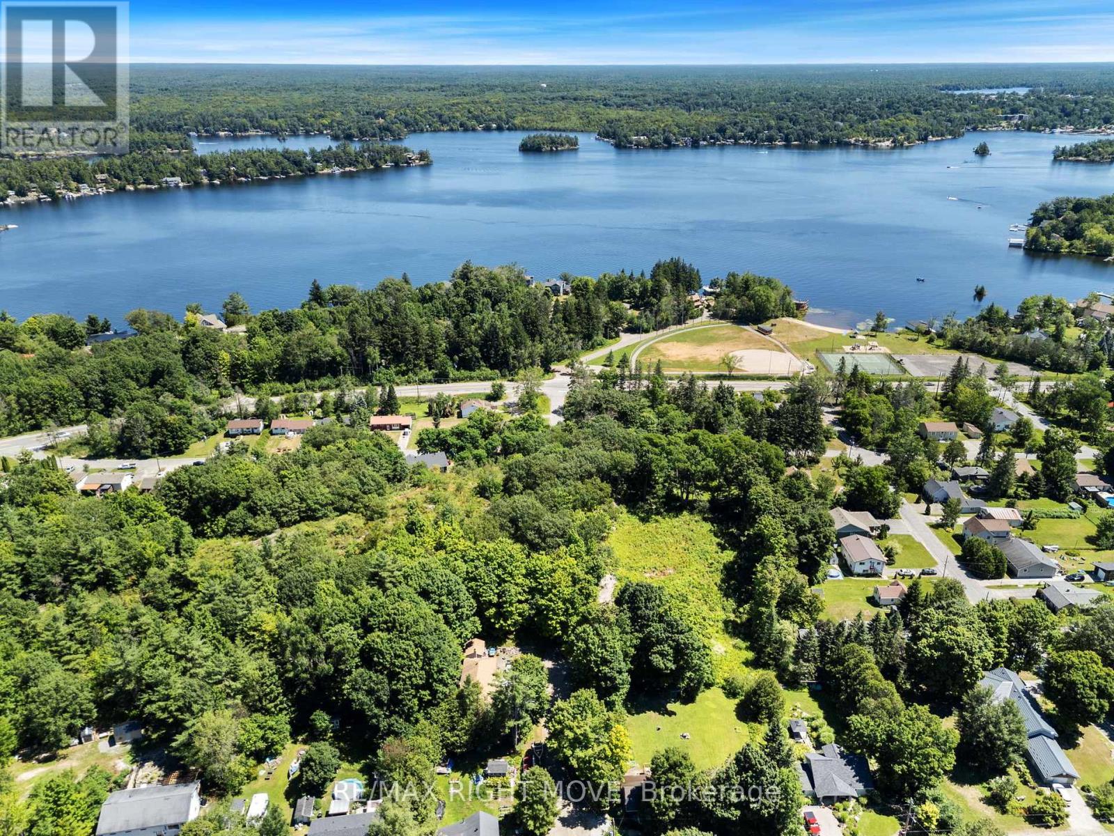 255 Pearl Drive, Gravenhurst, ON