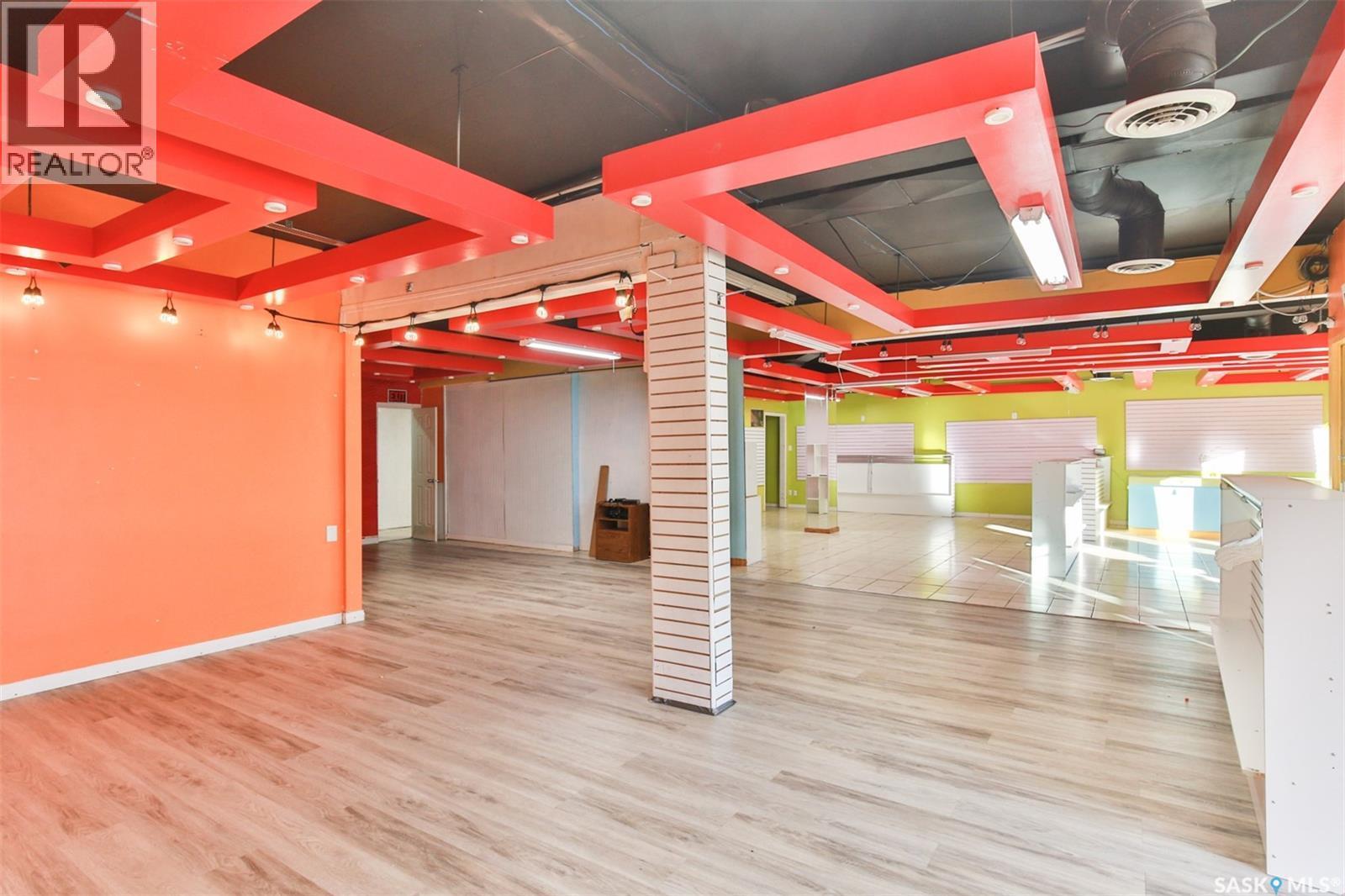 434 Athabasca Street E, Moose Jaw, SK