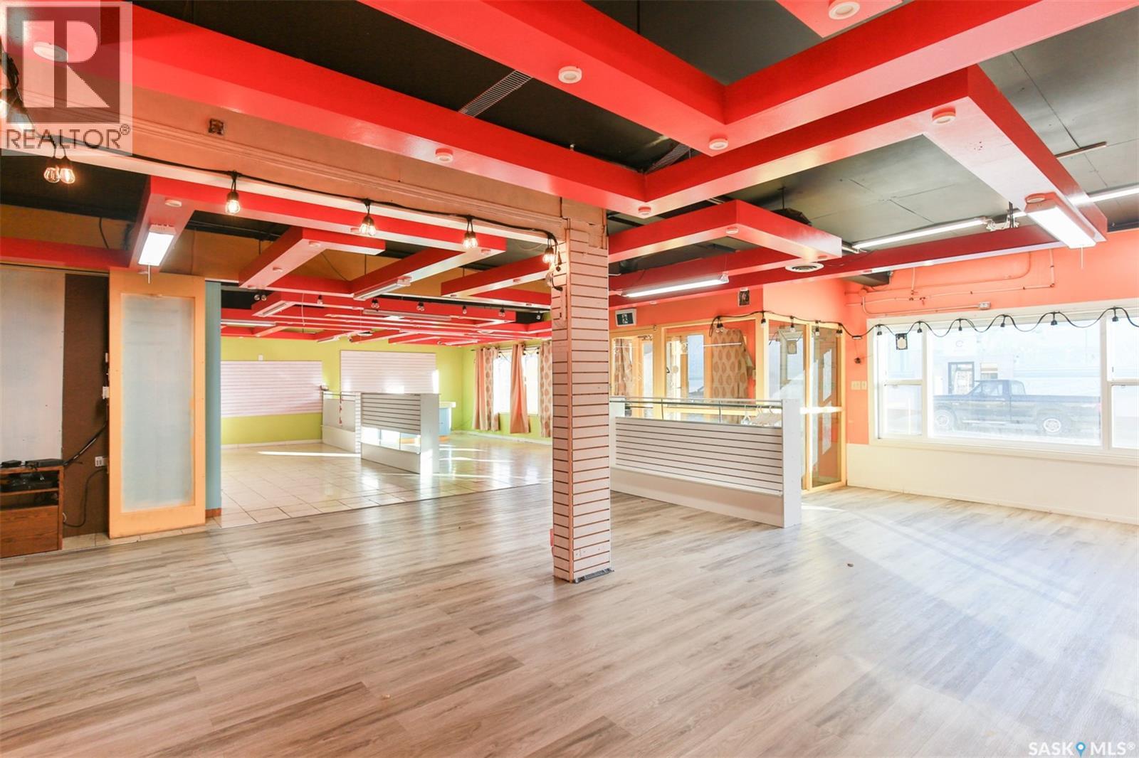 434 Athabasca Street E, Moose Jaw, SK