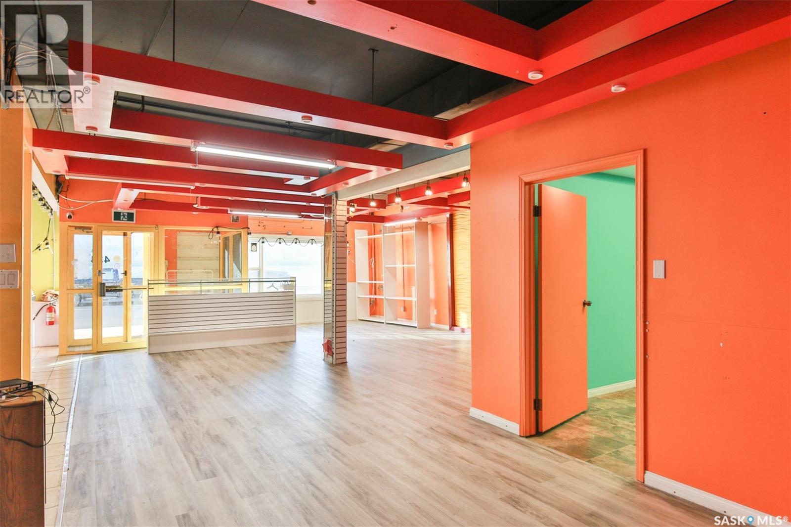 434 Athabasca Street E, Moose Jaw, SK