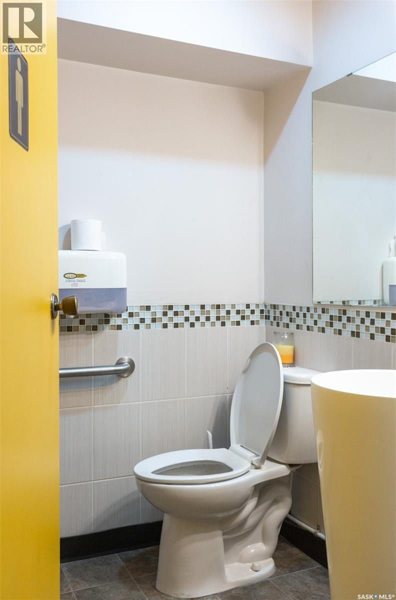 434 Athabasca Street E, Moose Jaw, SK