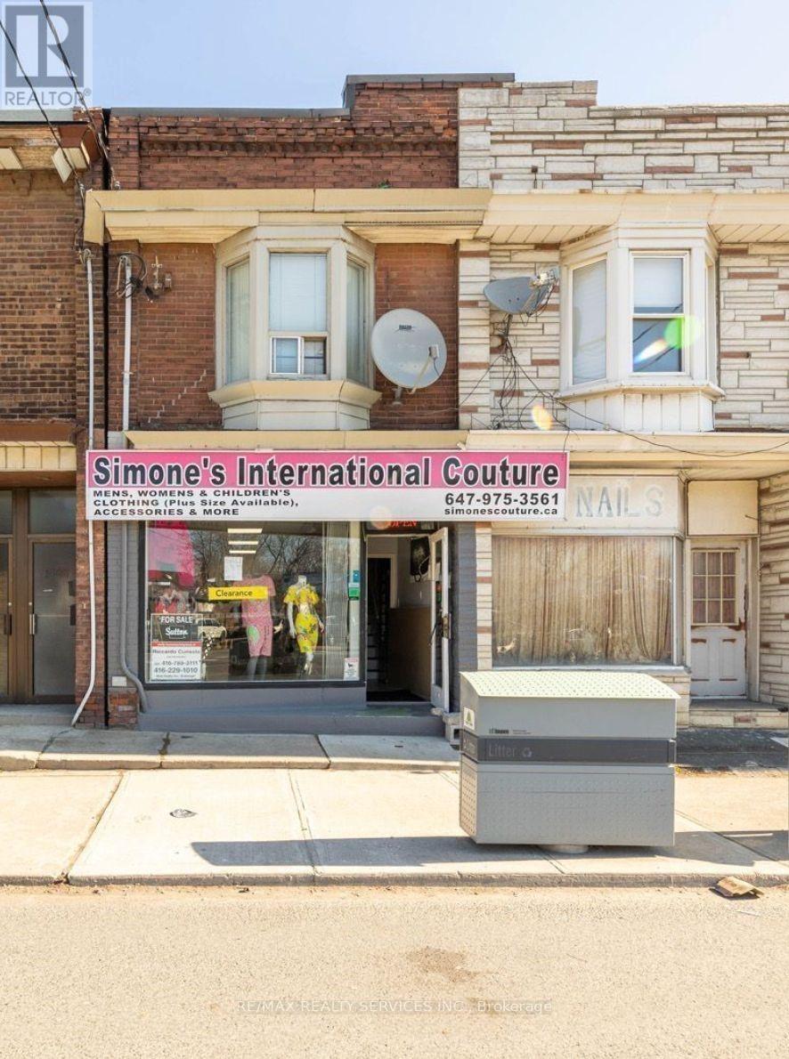 1085 Weston Road, Toronto, ON