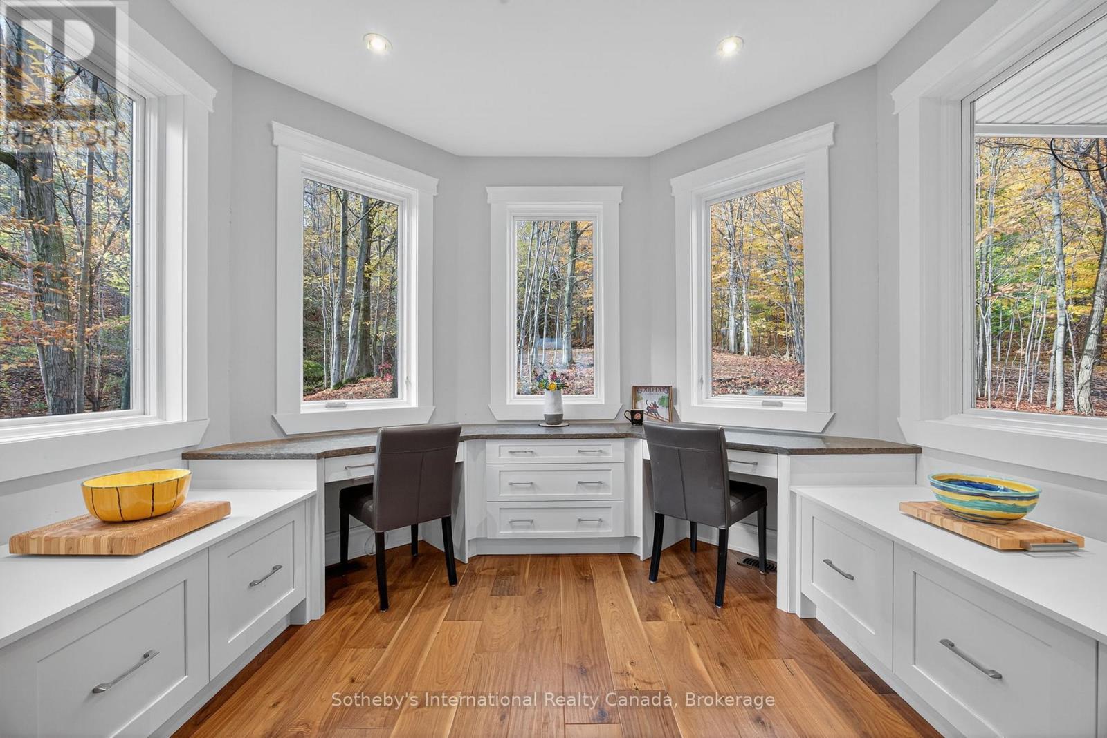 112 Arrowhead Crescent, Blue Mountains, ON - Indoor Photo Showing Office