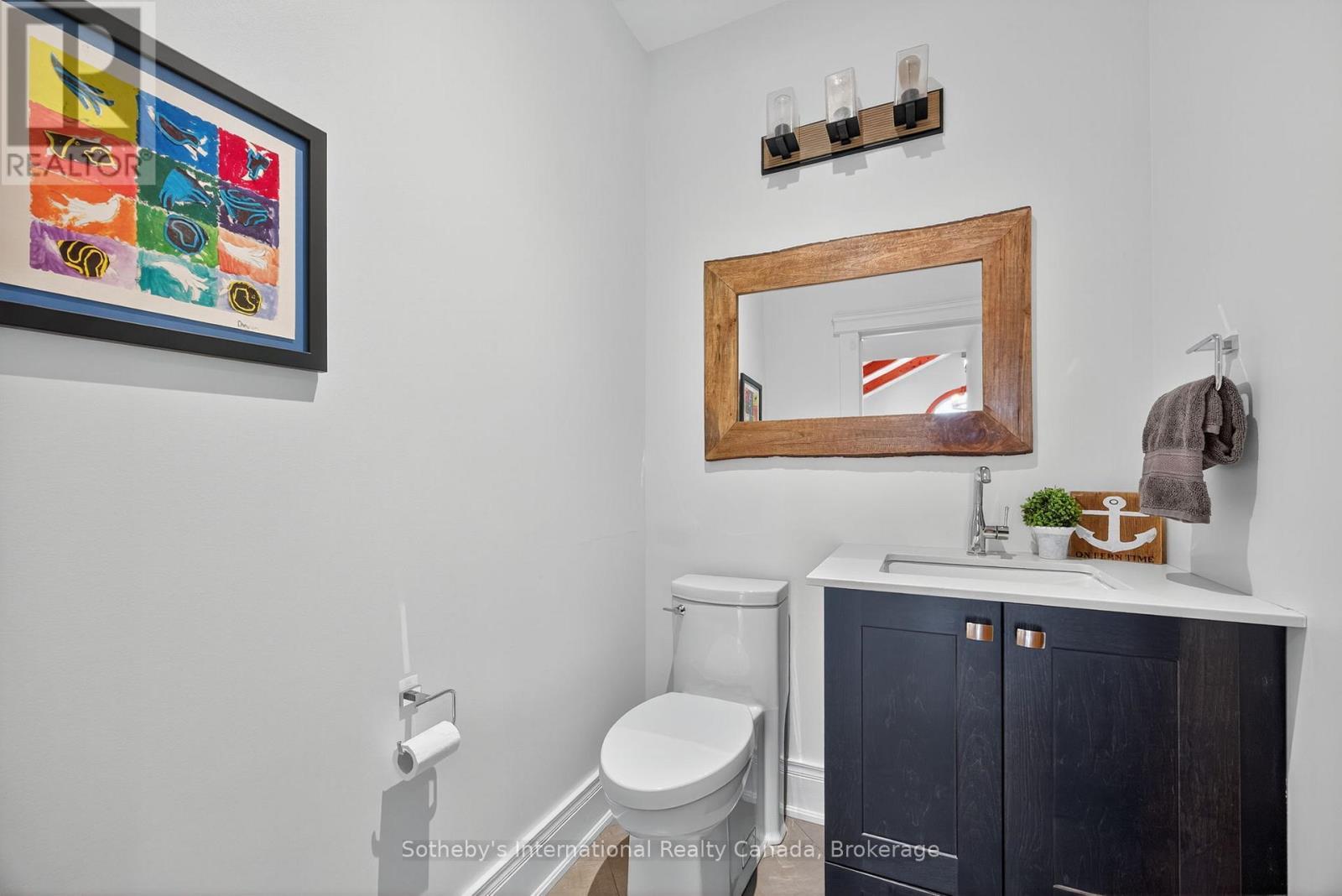 112 Arrowhead Crescent, Blue Mountains, ON - Indoor Photo Showing Bathroom