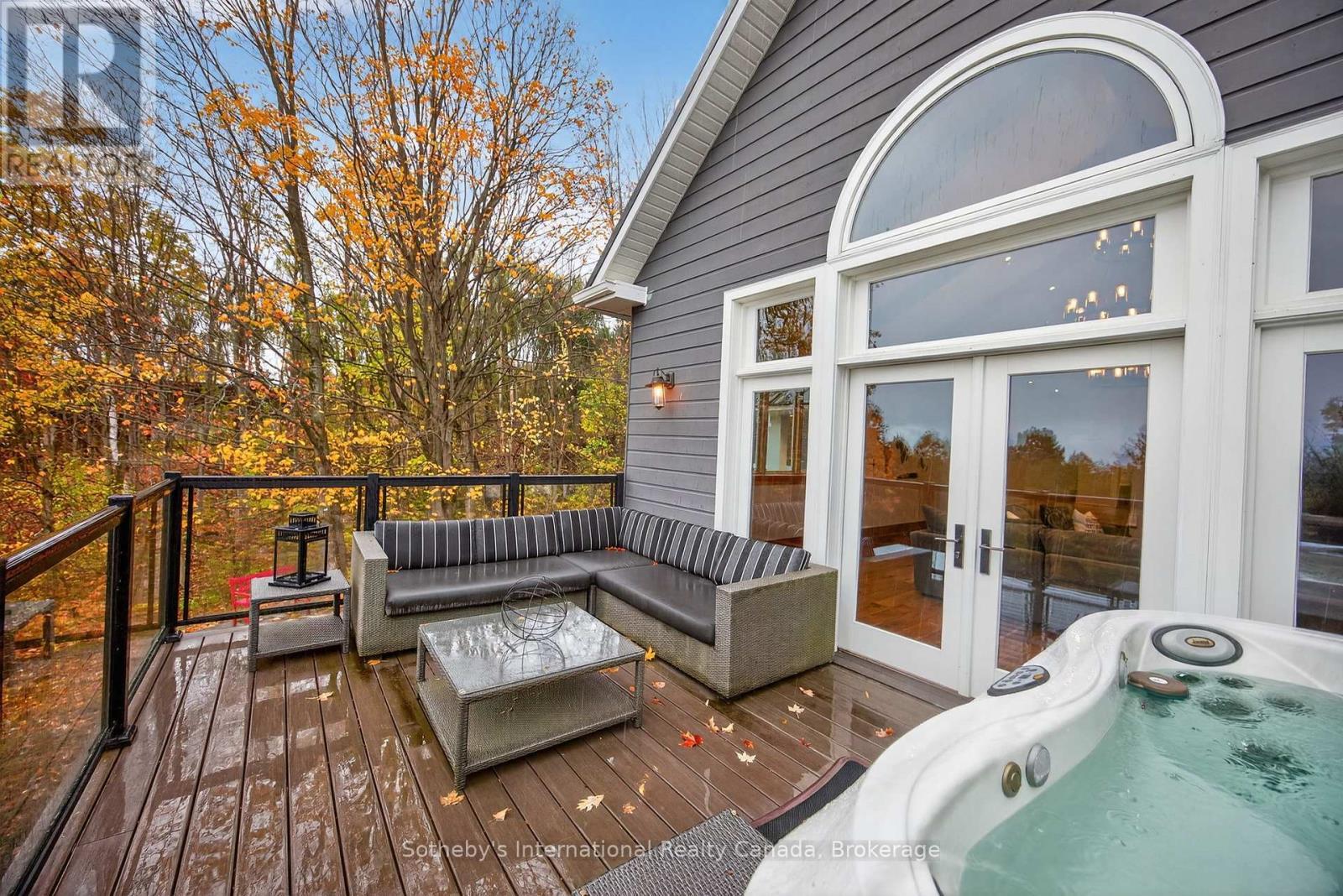 112 Arrowhead Crescent, Blue Mountains, ON - Outdoor With Deck Patio Veranda With Exterior