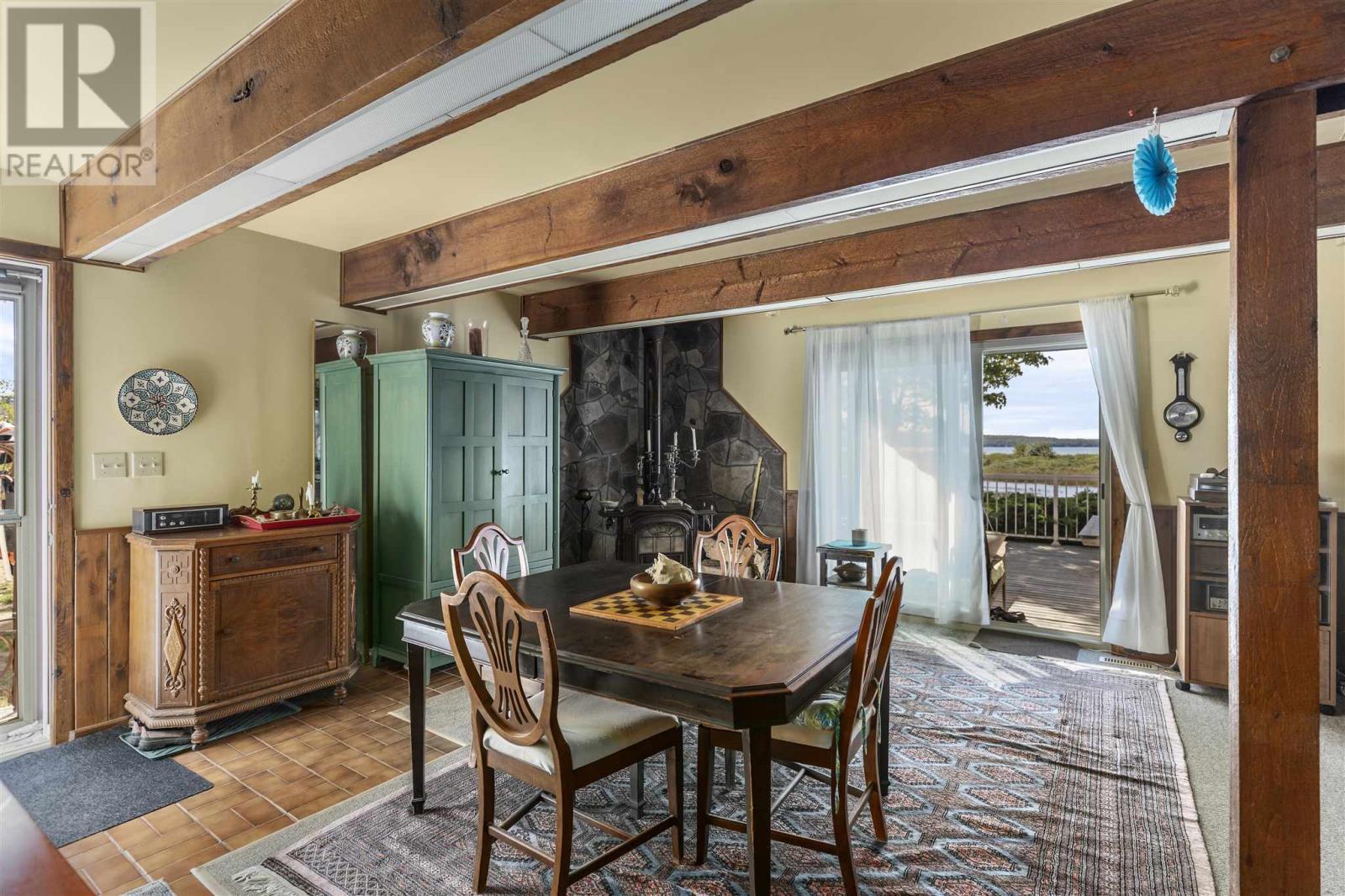 1966 Pineshores Rd, Goulais River, ON - Indoor Photo Showing Dining Room