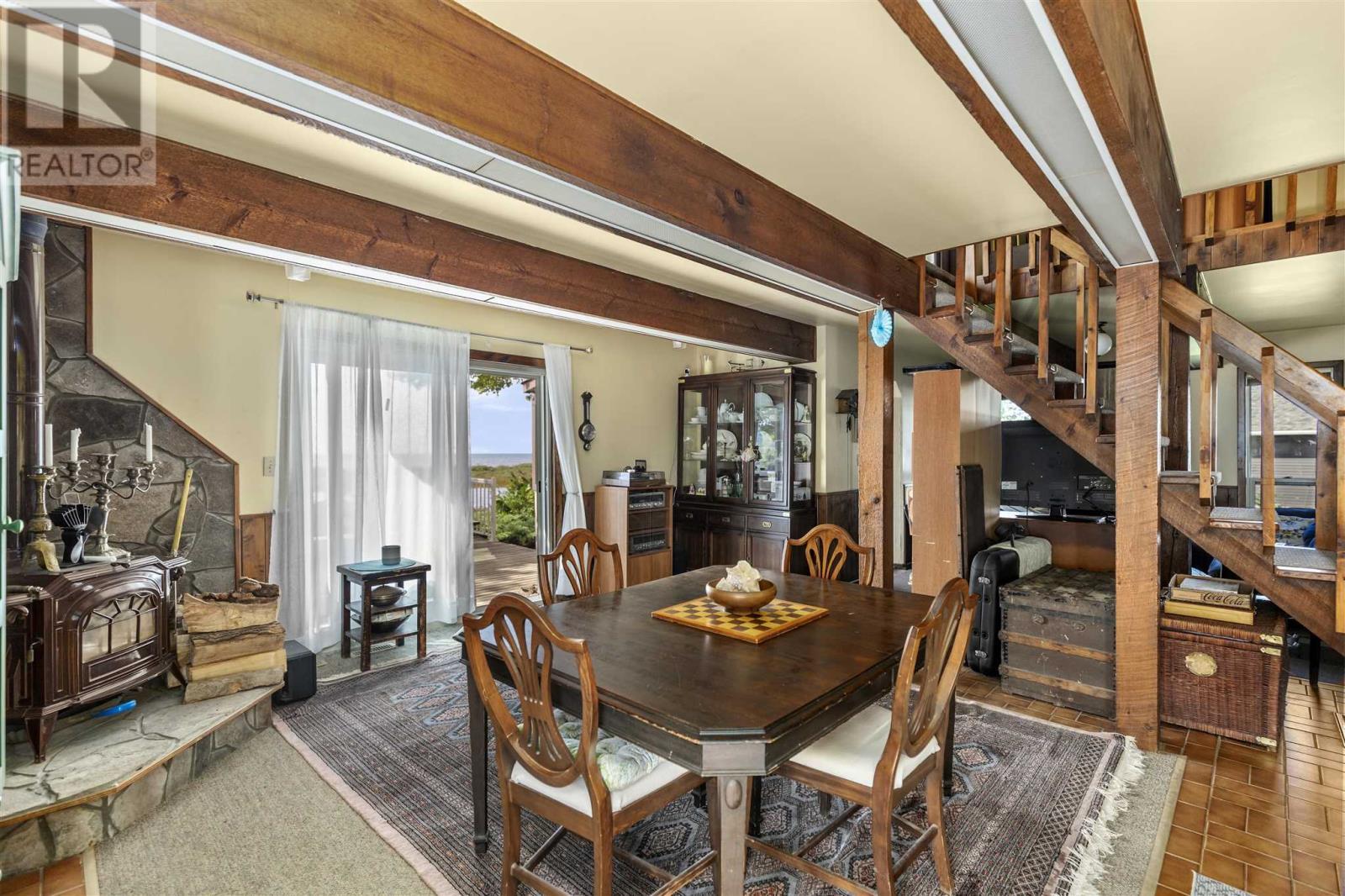1966 Pineshores Rd, Goulais River, ON - Indoor Photo Showing Dining Room