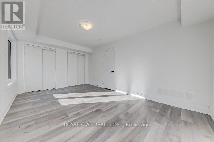 2 - 14 Pumpkin Cor Crescent, Barrie, ON - Indoor Photo Showing Other Room