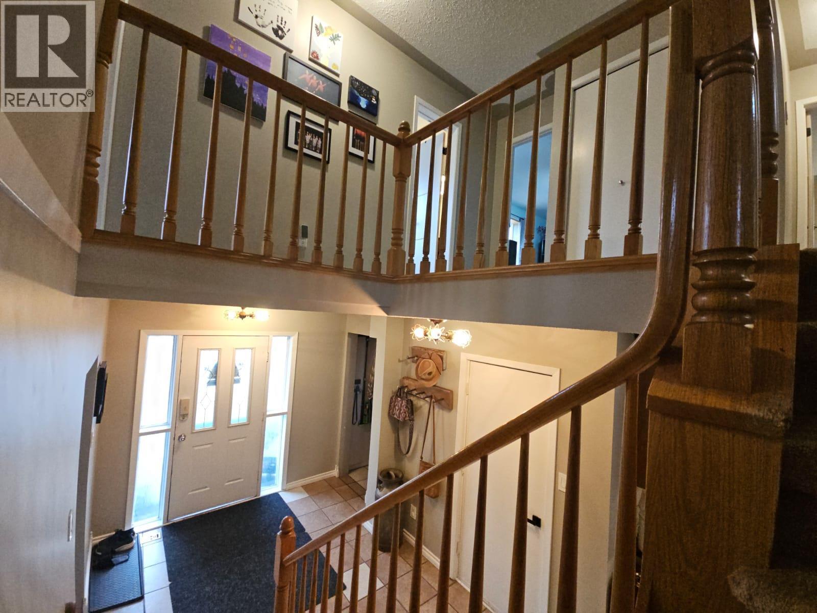 8 Sentinal Place, Tumbler Ridge, BC - Indoor Photo Showing Other Room