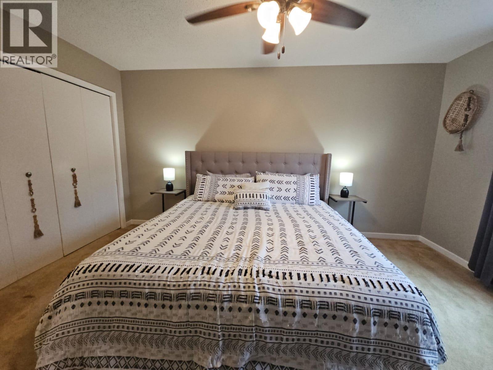 8 Sentinal Place, Tumbler Ridge, BC - Indoor Photo Showing Bedroom